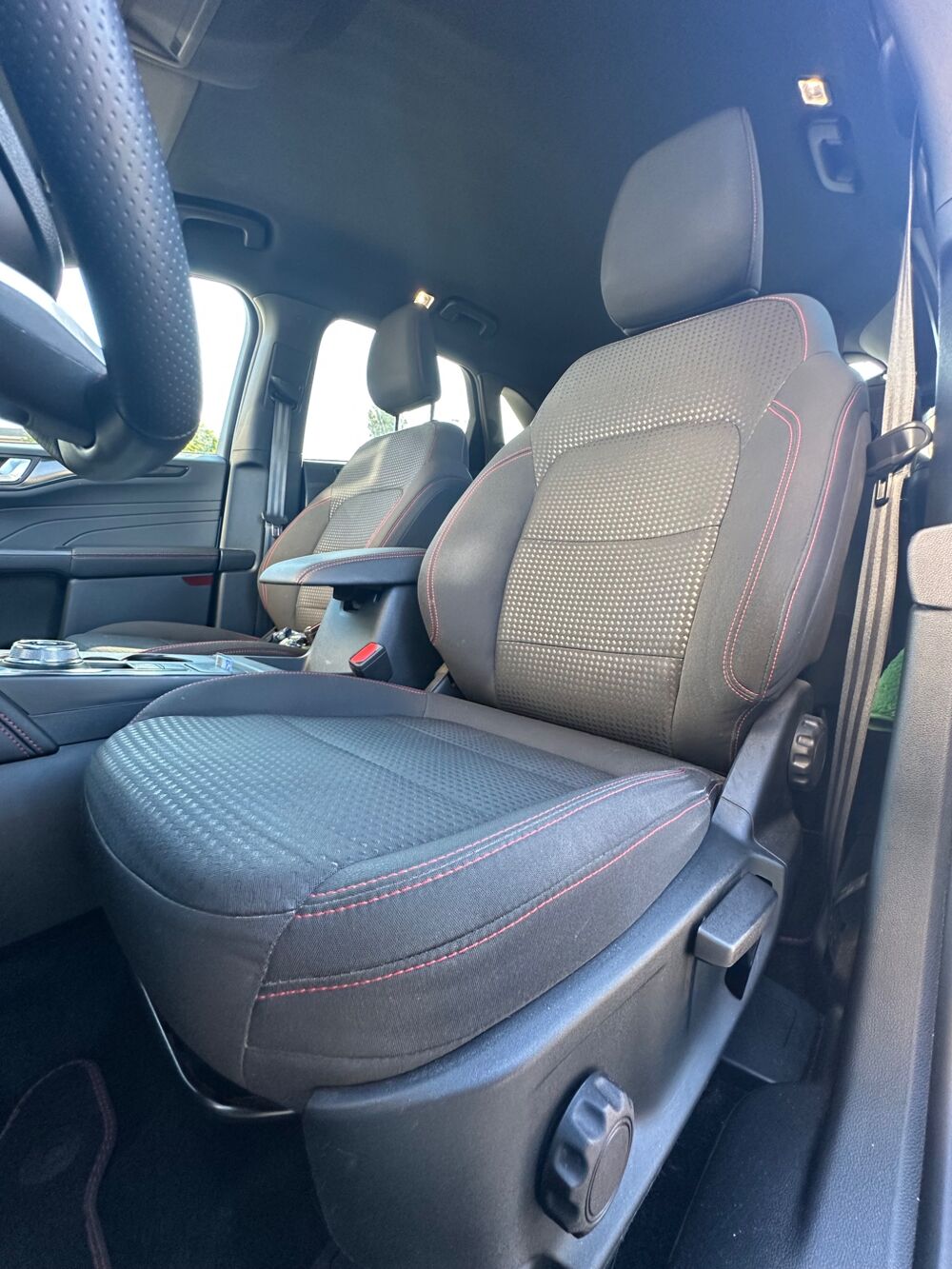 Kuga 2.5 DURATEC 190CH E85/HYBRID ST-LINE FHEV bva 2024 occasion 25000 Besan&ccedil;on