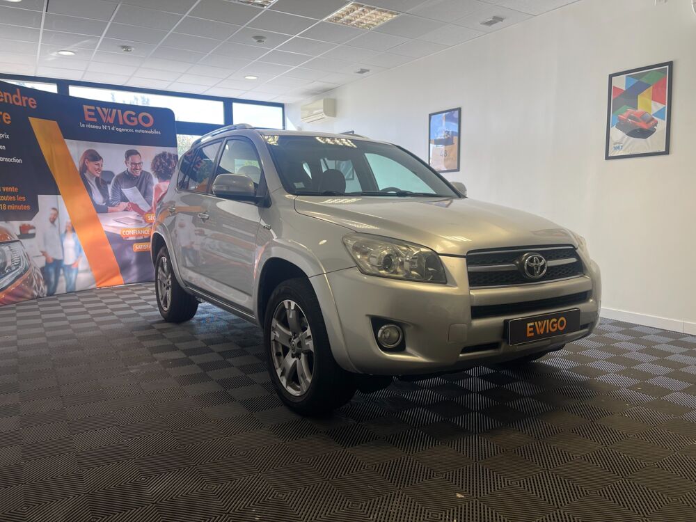RAV 4 2.2 D4D DCAT 150 ch VXE GPS 4X4 BVA + TOIT OUVRANT + INSTALL 2009 occasion 21850 Saint-Apollinaire