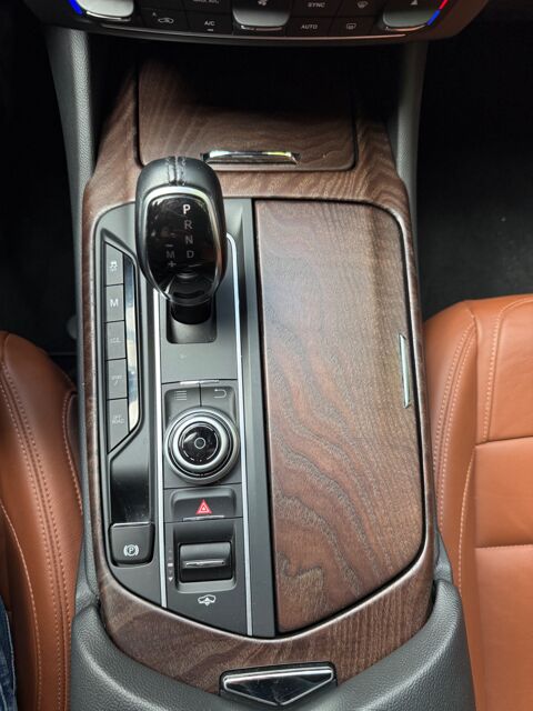 Levante 3.0 D 275Ch GRANSPORT NERISSIMO BVA - SUSPENSION PILOTE - V8 2017 occasion 76150 Saint-Jean-du-Cardonnay