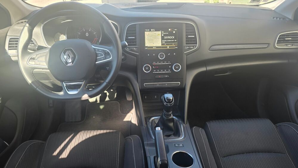 M&eacute;gane 1.3 TCE 115 BUSINESS / RADAR DE RECUL / ENTRETIEN OK / CT OK 2018 occasion 74600 Seynod