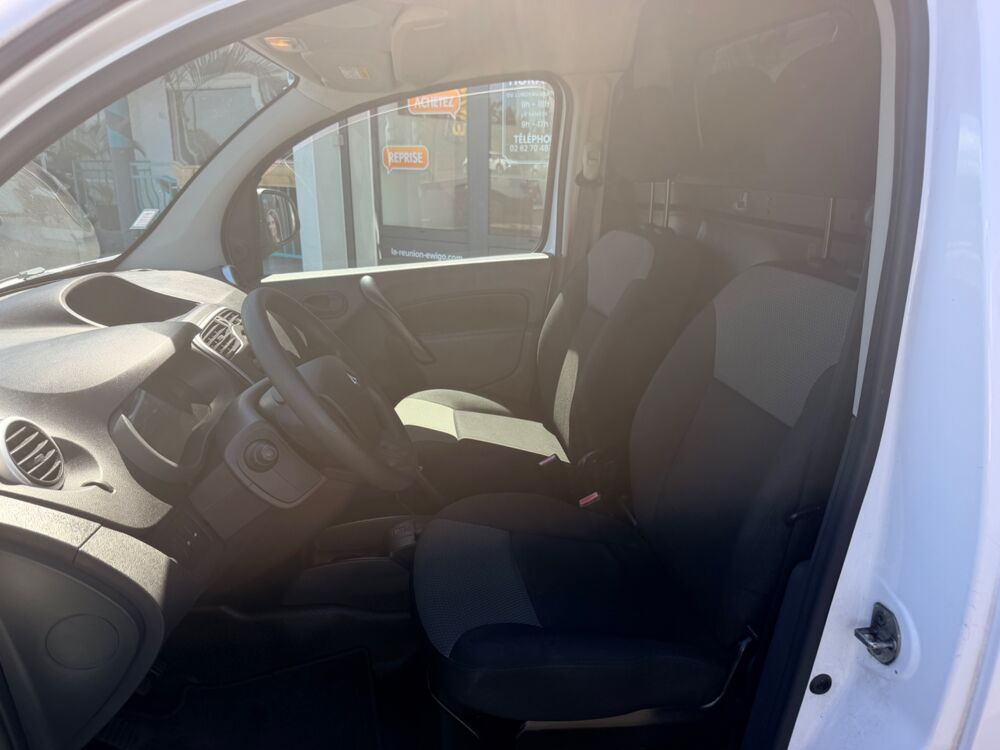 Kangoo Express FOURGON 2 PLACES 1.5 BLUEDCI 80 CONFORT + RADAR AR 2021 occasion 97410 Saint-Pierre