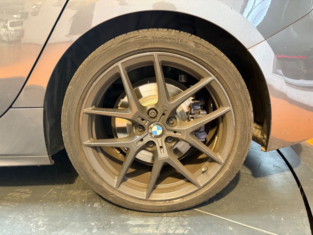 S&eacute;rie 1 1.5 118I 140CH M-SPORT // TOIT OUVRANT // HARMAN KARDON // C 2019 occasion 33320 Eysines