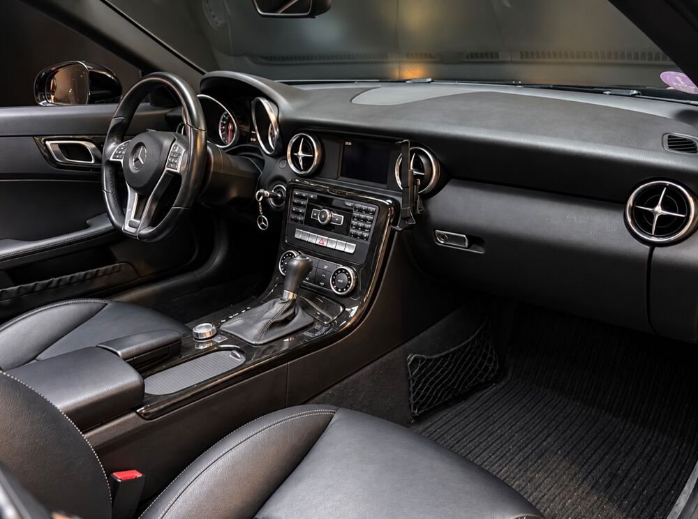 Classe A 1.8 250 BLUEEFFICIENCY BVA7 CABRIOLET / SI&Egrave;GES CHAUFFANTS / 2011 occasion 33320 Eysines