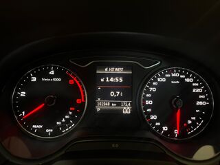 A3 CABRIOLET 2.0 TDI 150 SPORT S-TRONIC Radar Av/Ar 2018 occasion 44220 Cou&euml;ron