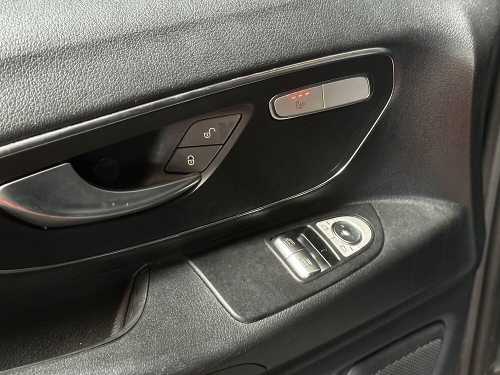 Vito HT 36784 € MIXTO 2.2 119 190 CH L1 / PHARES LEDS / CAMERA AR 2023 occasion 29000 Quimper