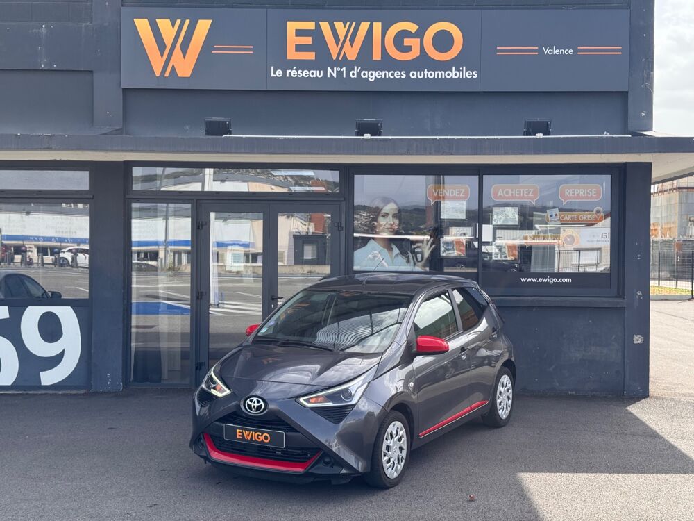 Aygo 1.0 VVTI 70 X-Play X-Shift / CAMERA DE RECUL / CARPLAY / CLI 2021 occasion 26000 Valence