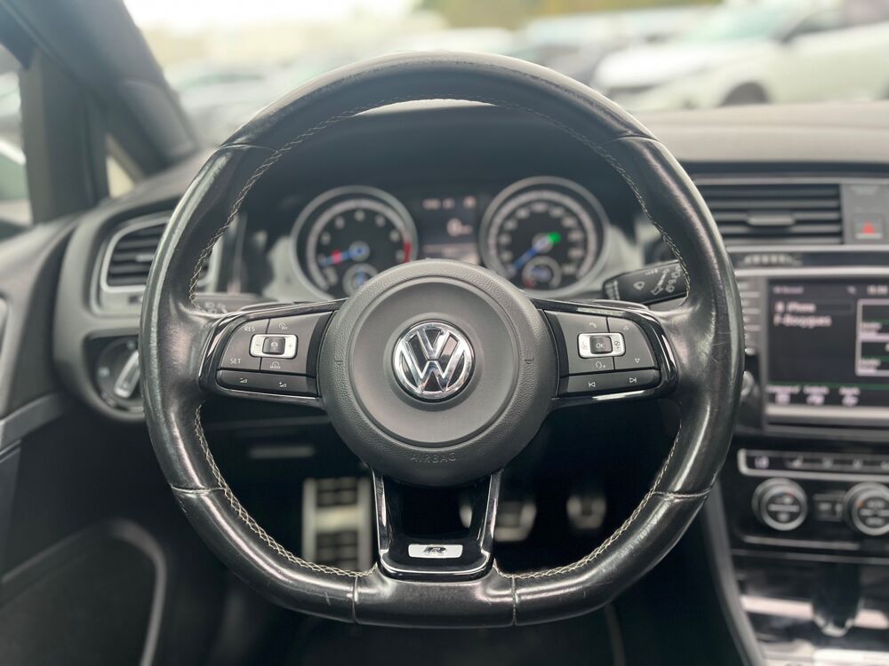 Golf 2.0 TSI 300 BLUEMOTION R 4MOTION Toit ouvrant - Cam&eacute;ra de re 2015 occasion 44220 Cou&euml;ron
