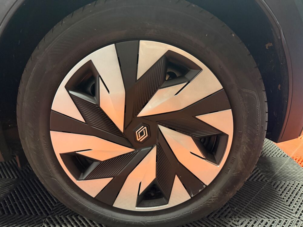 Clio 115 Ch TCE EVOLUTION PREMIERE MAIN / GARANTIE CONSTRUCTEUR 2026 occasion 24750 Tr&eacute;lissac