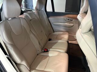 XC90 2.0 D5 235 CH INSCRIPTION AWD GEARTRONIC / SUIVI VOLVO / COU 2018 occasion 29000 Quimper