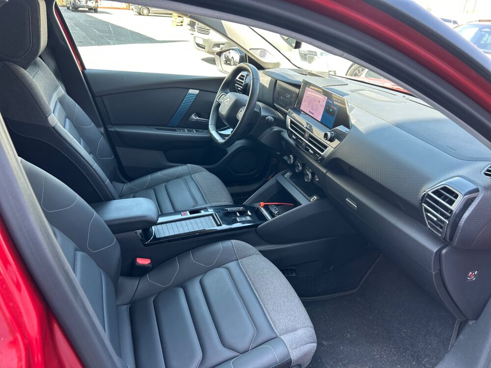 C4 136 CH SHINE PACK / CARPLAY / CAMERA DE RECUL / SOH 100% 2023 occasion 47000 Agen