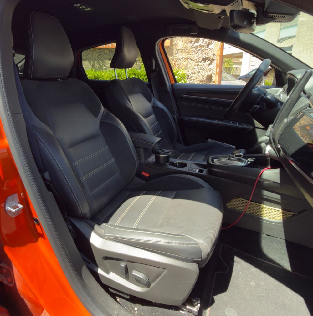 Arkana 1.6 E-TECH 145CV FULL-HYBRID BVA ENGINEERED - INTENS - 1ER M 2022 occasion 69150 D&eacute;cines-Charpieu