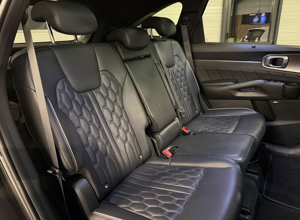 Sorento 1.6 T-GDI 230 Ch -FULL HYBRID-ENTRETIEN CONSTRUCTEUR-HEV-PRE 2022 occasion 79000 Niort