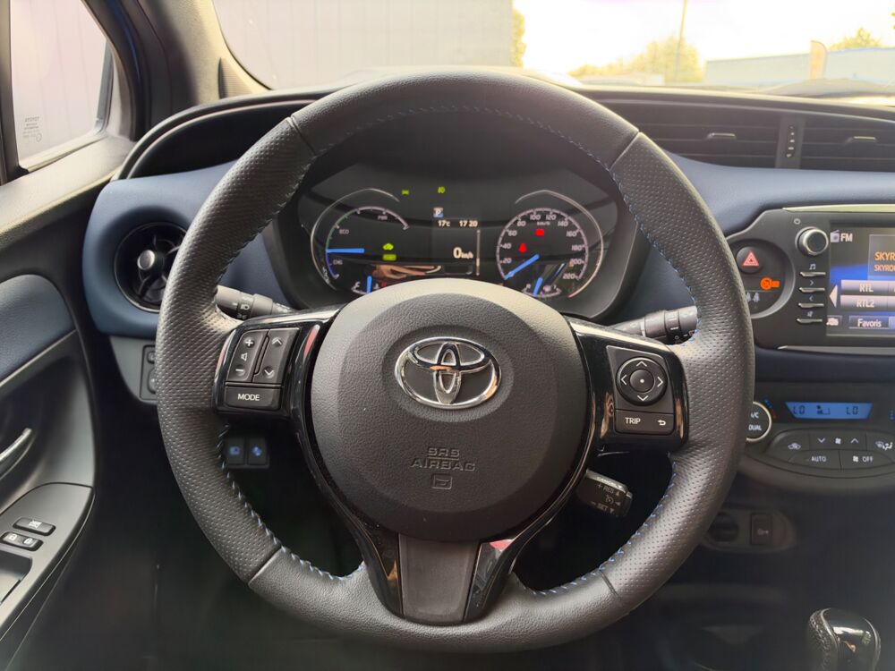 Yaris 1.5 VVTI 100Ch 75 HYBRID FULL-HYBRID 20EME ANNIVERSAIRE BVA 2018 occasion 76150 Saint-Jean-du-Cardonnay