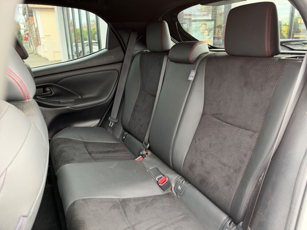 Yaris GR 1.5 VVTI 114 H 90 CH FULL-HYBRID 0.8KWH CARPLAY / CAMERA 2022 occasion 40000 Mont-de-Marsan