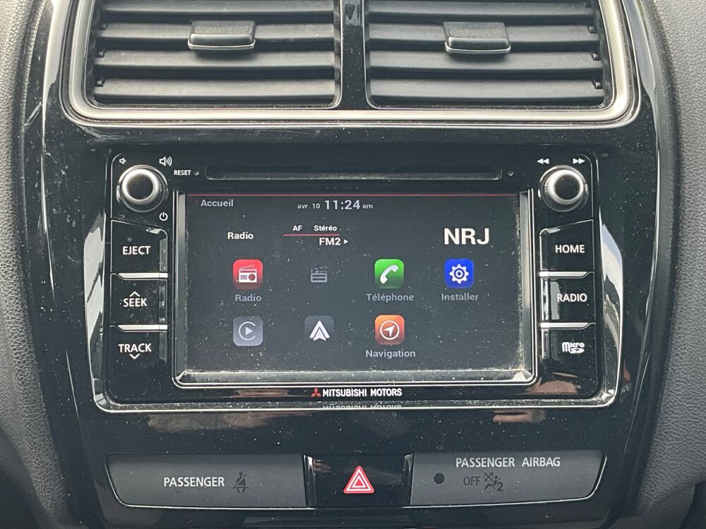 Asx 1.6 DID 115CH BLACK COLLECTION / CARPLAY / NAVIGATION / ATTE 2018 occasion 17000 La Rochelle