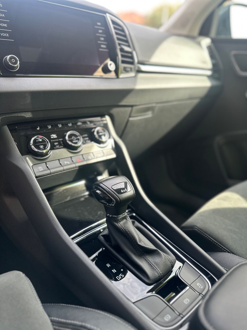 Karoq 2.0 TDI 150 SCR STYLE 4X4 DSG BVA 2019 occasion 25000 Besan&ccedil;on