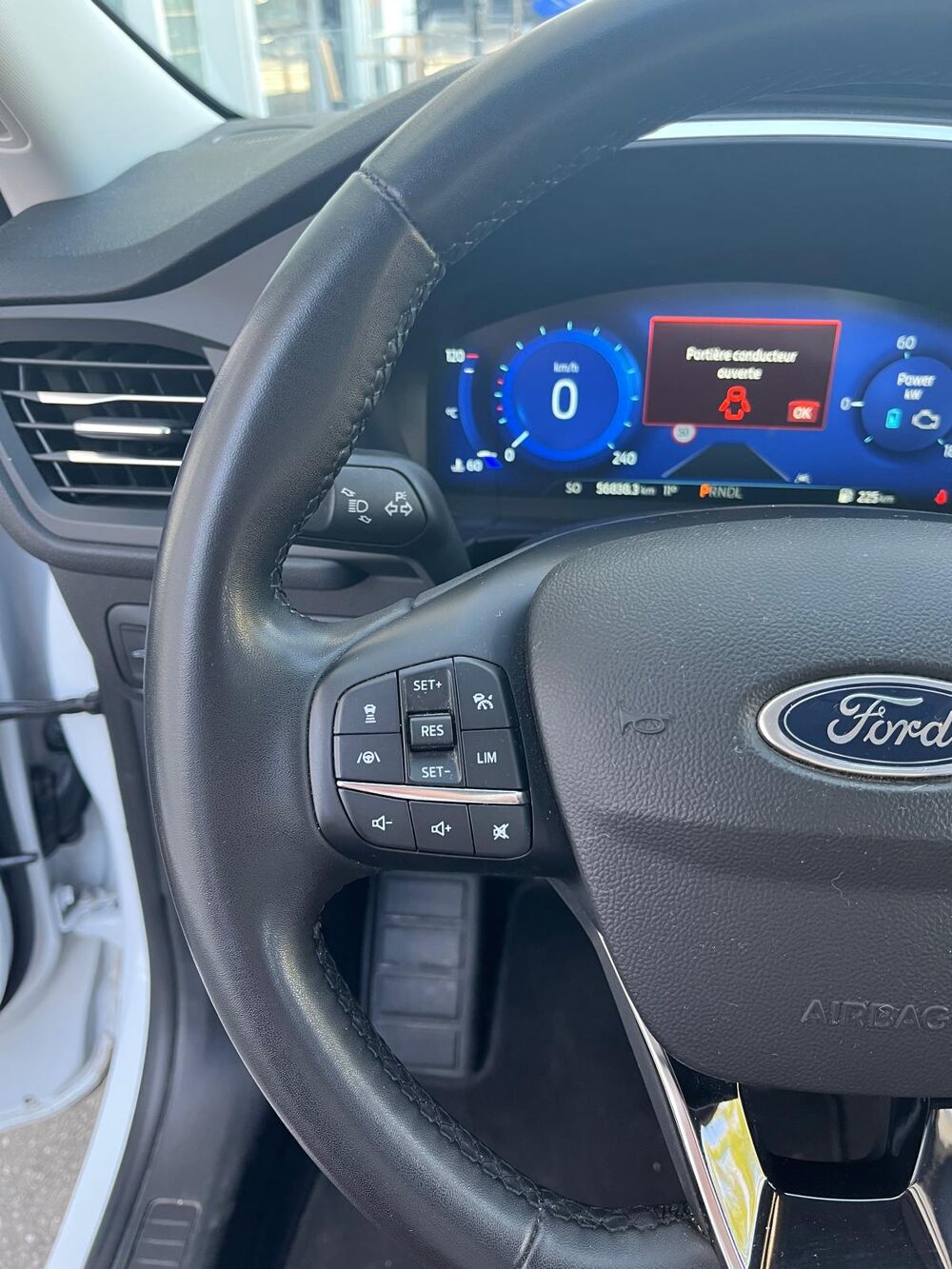 Kuga 2.5 DURATEC FLEXIFUEL 190Ch HYBRID TITANIUM 4X2 POWERSHIFT / 2022 occasion 74600 Seynod