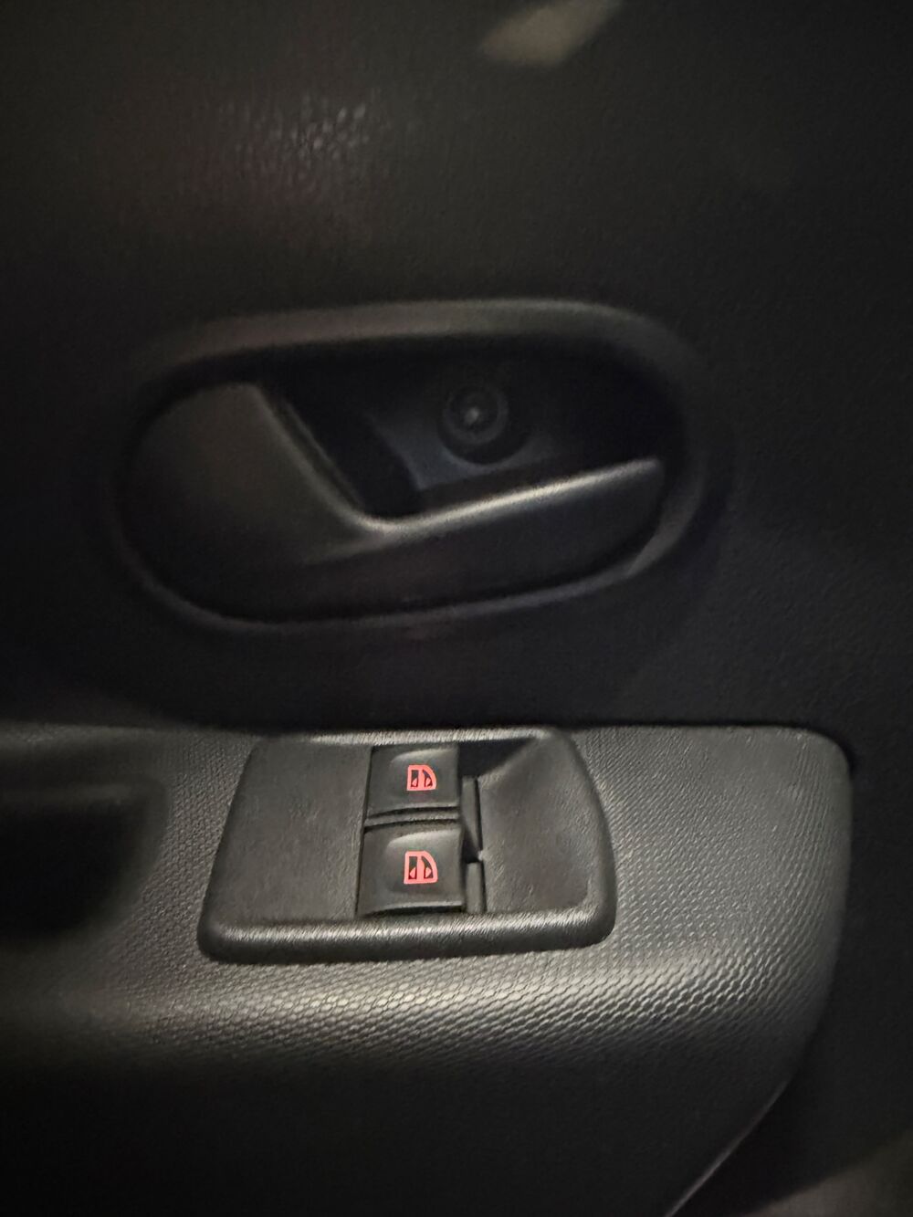 Sandero 1.0 SCE 75CH AMBIANCE- 1 ERE MAIN- FAIBLE KILOMETRAGE-BLUETO 2018 occasion 69400 Arnas