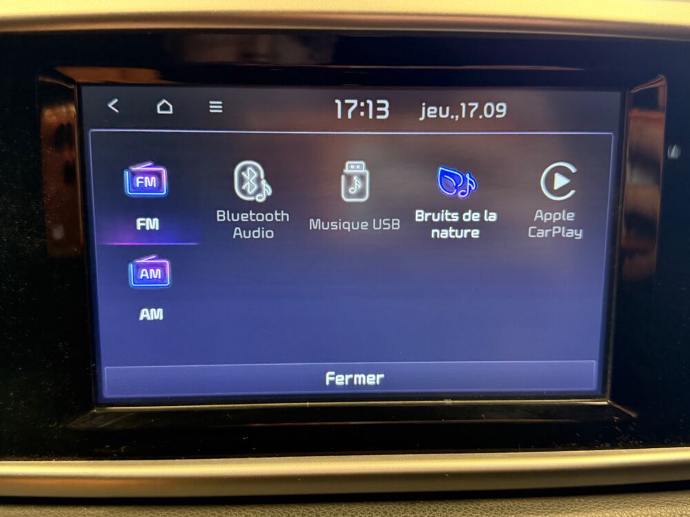 Sportage 1.6 CRDI 135 Ch ACTIVE 4X2 ENTRETIEN CONSTRUCTEUR/ CARPLAY/ 2019 occasion 24750 Tr&eacute;lissac