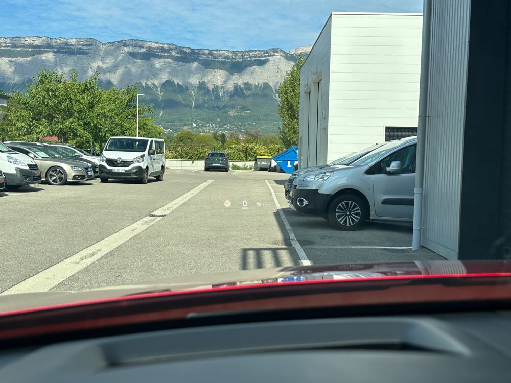 CX-30 2 L E-SKYACTIV-X 185ch HYBRID APPLE CARPLAY SI&Eacute;GES AV CHAUFF 2024 occasion 38420 Le Versoud