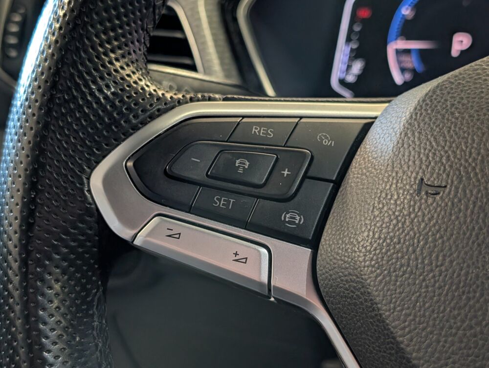 T-Cross 1.0 TSI 115ch RLINE DSG7 - ENTRETIEN VW 2019 occasion 69400 Arnas