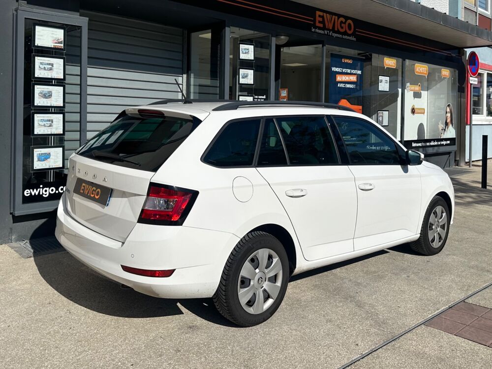 Fabia COMBI 1.0 TSI 95 AMBITION DSG BVA - RADAR DE RECUL - BOITE A 2022 occasion 57600 Forbach