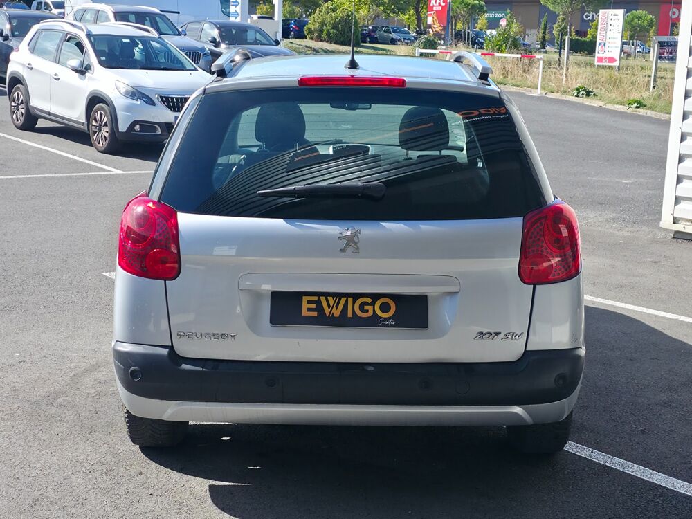 207 SW 1.6 VTI 120ch PREMIUM BVA / EQUIP. PMR DEMONTABLE / HISTO 2010 occasion 17100 Saintes