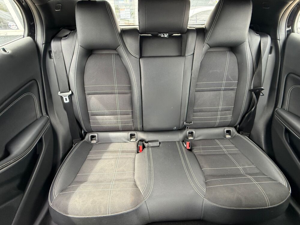 Classe GLA GLA 200 CDI 2.2 135CH SENSATION 7G-DCT BVA - CAM&Eacute;RA DE RECU 2016 occasion 27000 &Eacute;vreux
