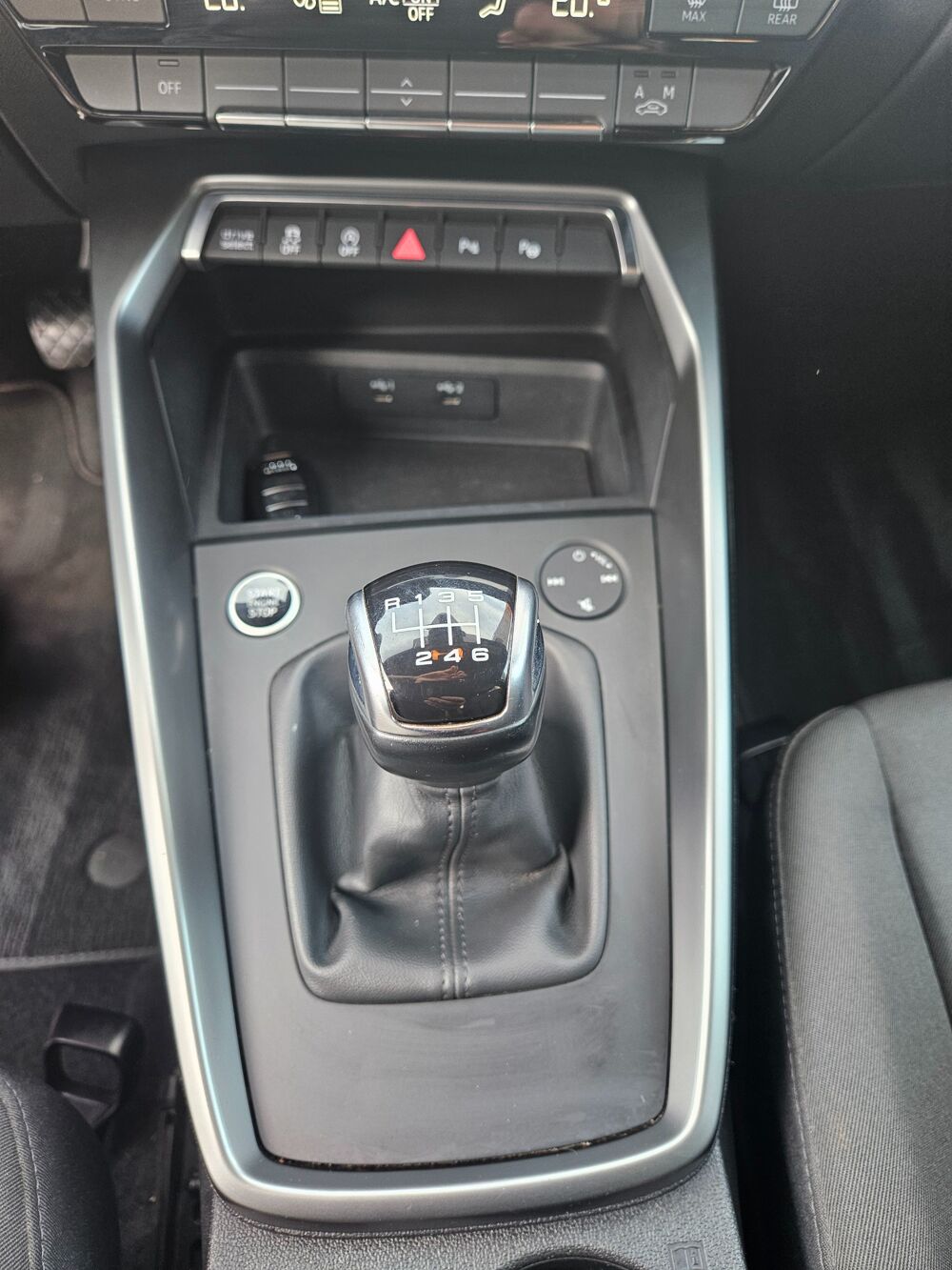A3 SPORTBACK 2.0 30 TDI 115 BUSINESS LINE 2021 occasion 38590 Saint-&Eacute;tienne-de-Saint-Geoirs