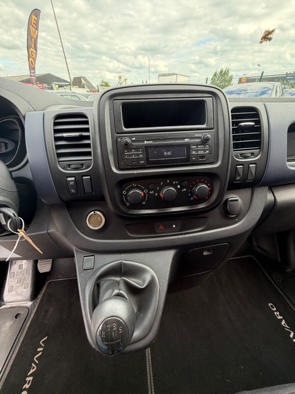 Vivaro FOURGON 1.6 CDTI 115CH 2900 L2H1 LONG - AM&Eacute;NAGER VANMANIA - 2016 occasion 27000 &Eacute;vreux