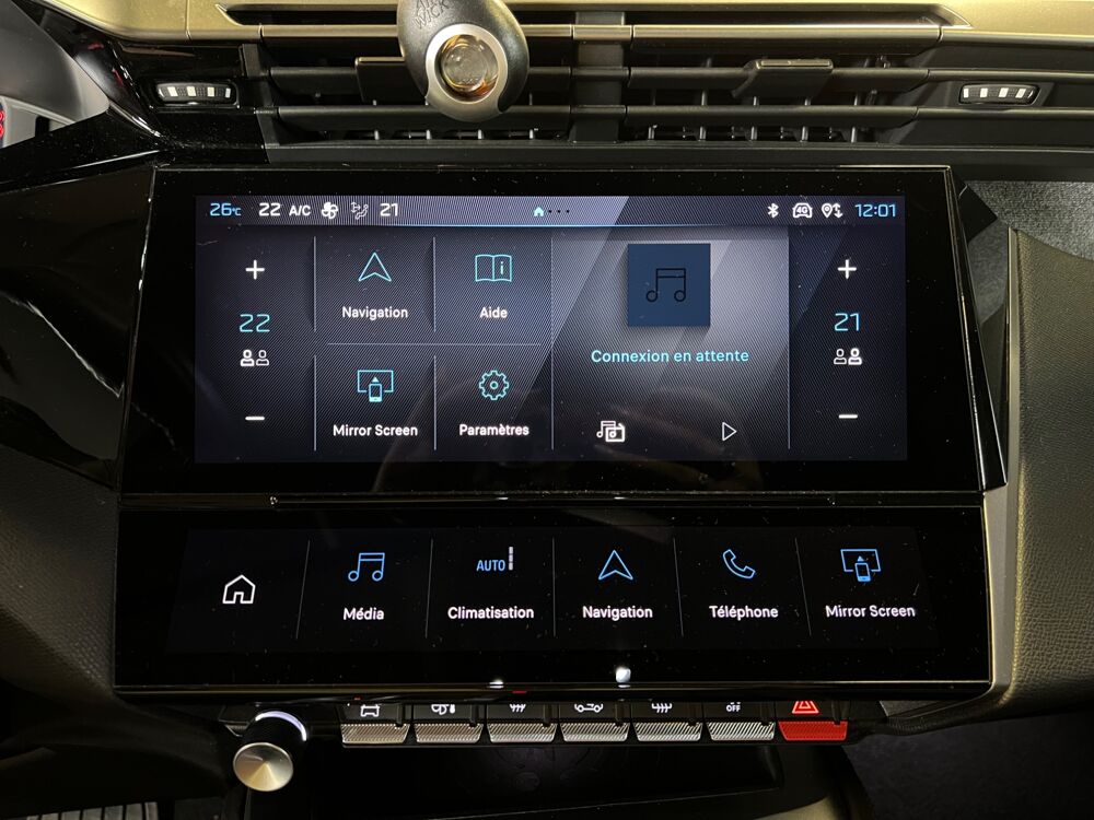 308 SW 1.5 130 ALLURE BVA // APPLE CARPLAY // CAMERA 360 // SlEG 2024 occasion 44300 Nantes