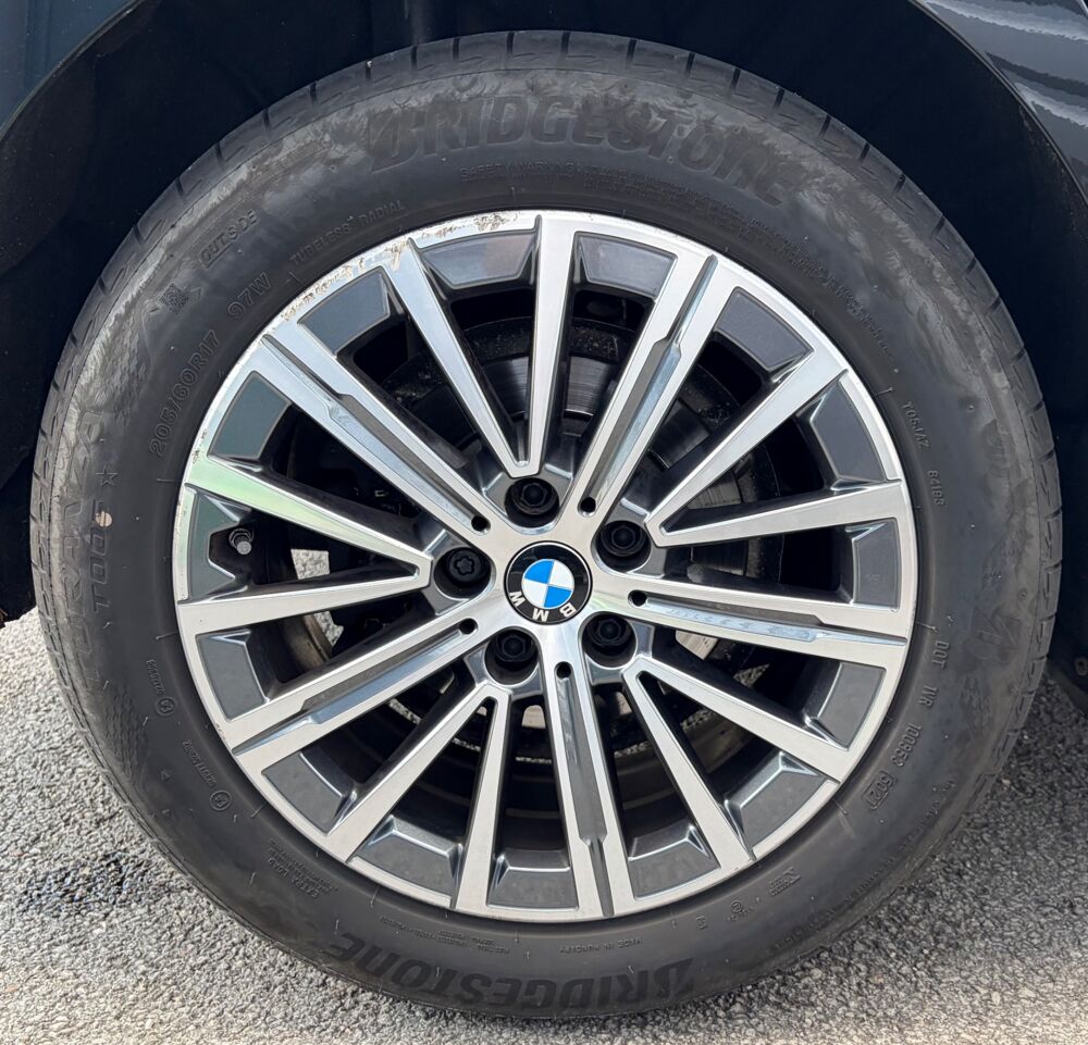 Serie 2 ACTIVE-TOURER 1.5 218 I 136ch LUXURY BVA 2022 occasion 25300 Pontarlier