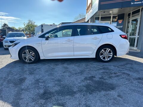 Corolla TOURING-SPORTS 1.8 122H 100 CH HYBRID Dynamic 2020 occasion 25000 Besan&ccedil;on