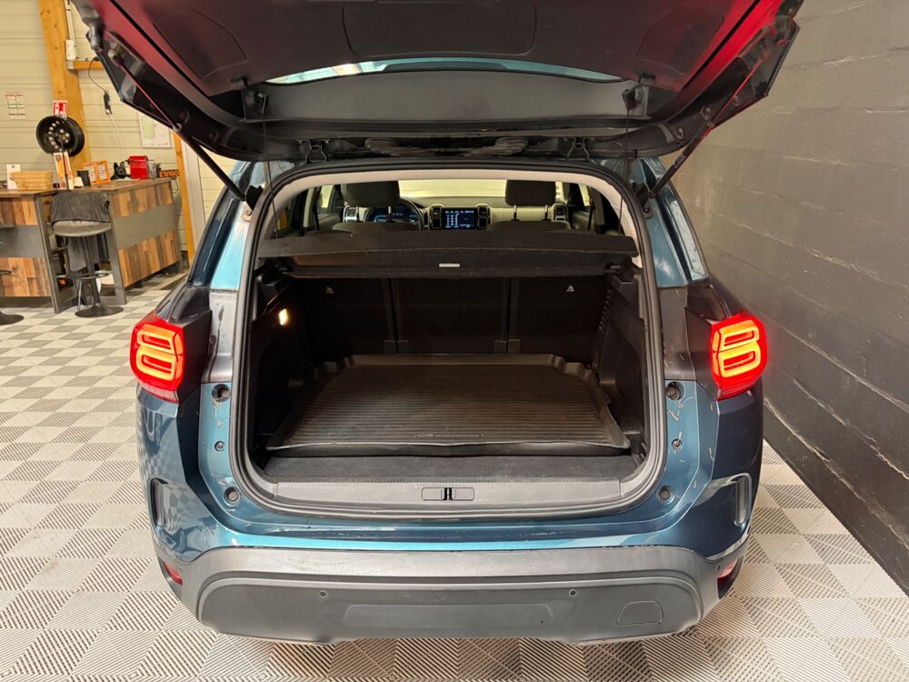 C5 aircross 1.2 130ch SHINE CARPLAY/ CAMERA DE RECUL/ ANGLES MORTS 2019 occasion 78125 Gazeran