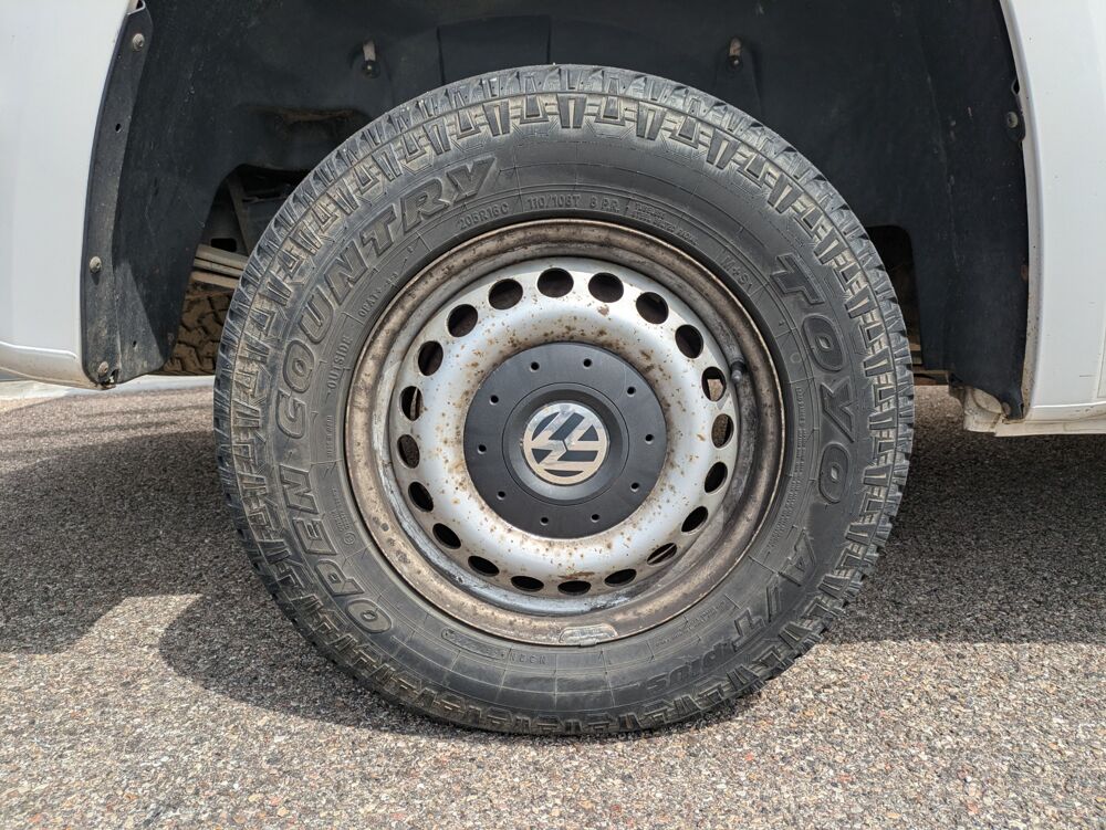 Amarok 2.0 BITDI 180 CANYON PERMANENTE 4MOTION BVA / SUPPORT TREUIL 2013 occasion 69420 Ampuis