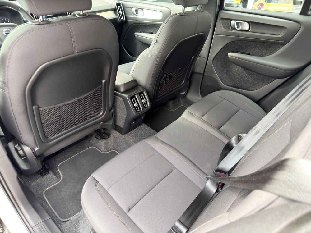 XC40 1.5 T2 129 ch BUSINESS GEARTRONIC 8 2WD 2021 occasion 64320 Idron
