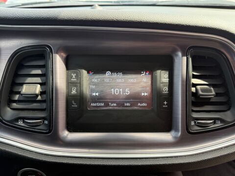 Challenger 5.7 R/T V8 HEMI 375 CH - CAMERA DE RECUL - BLUETOOTH - RADAR 2014 occasion 27000 &Eacute;vreux