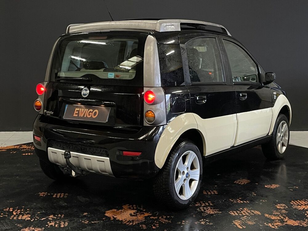 Panda FIAT PANDA 4X4 1.3 MULTIJET 16v 70ch CLIMBING - TOIT OUVRANT 2006 occasion 69400 Arnas
