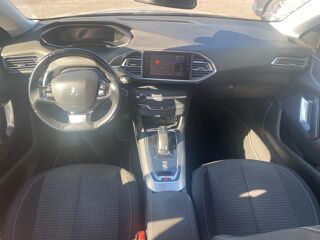 308 SW 1.2 130CH ACTIVE PACK EAT CAMERA / CHECK +/ SUIVI PEUGEOT 2021 occasion 26000 Valence