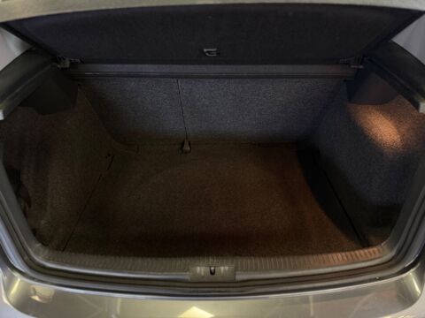 Golf 1.4 80 TREND LINE // REGULATEUR // CLIMATISATION // BLUETOOT 2011 occasion 44300 Nantes