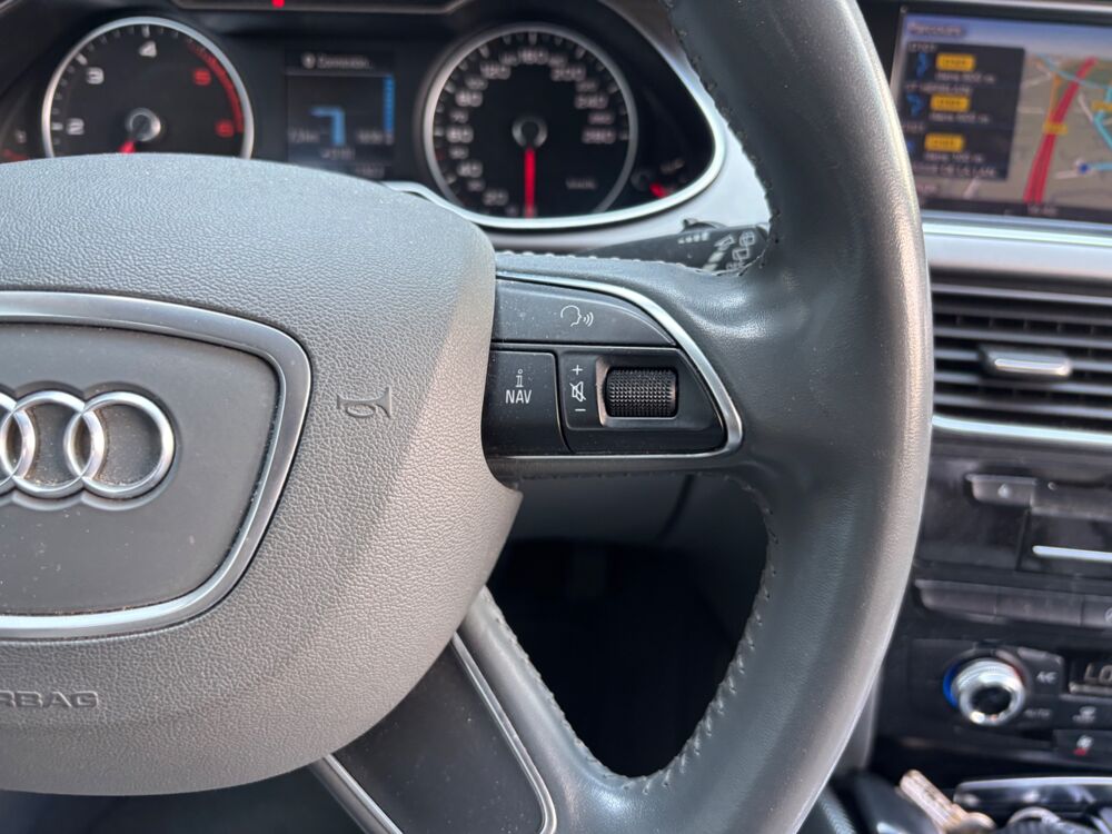 A4 AVANT 2.0 TDI 190 Ch S-line QUATTRO - Entretien Complet Audi 2014 occasion 44220 Cou&euml;ron