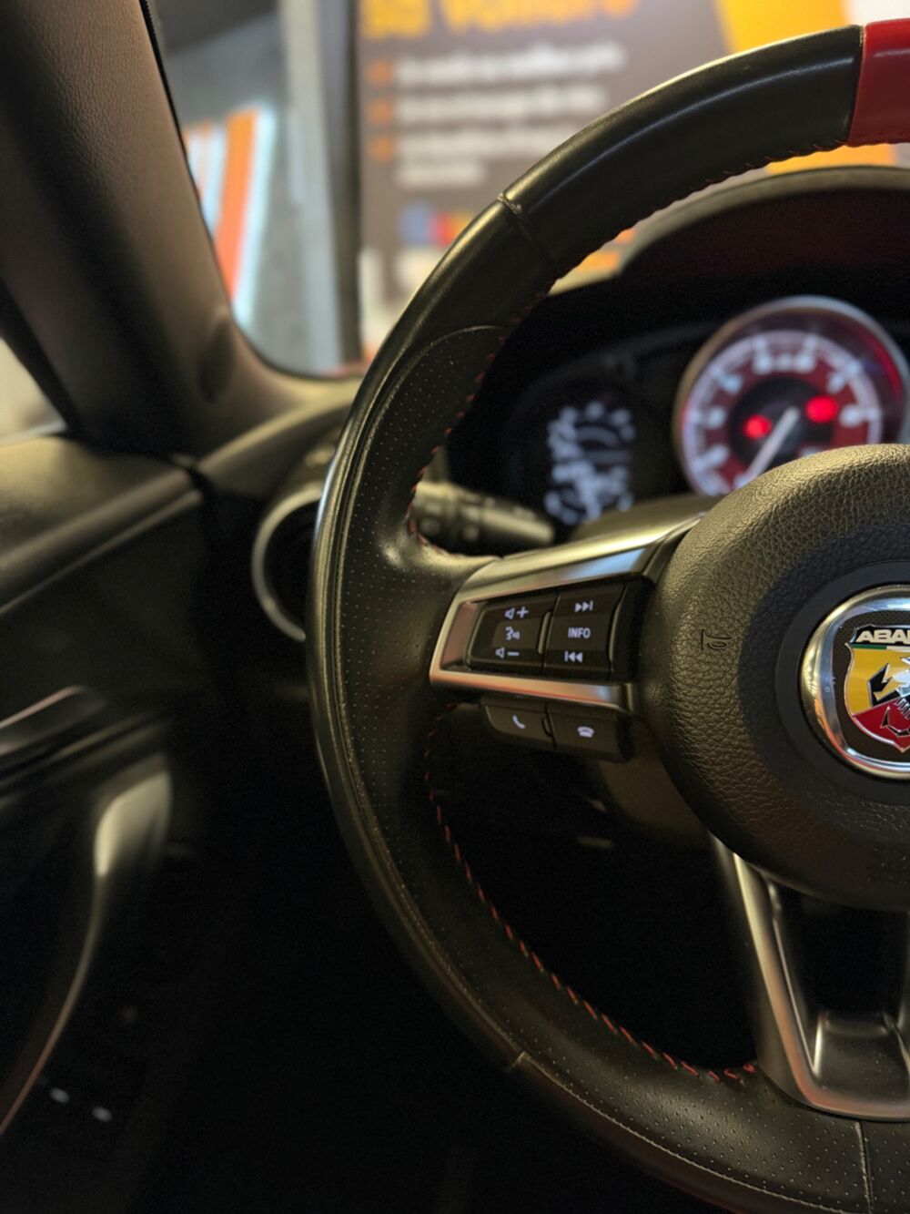 Abarth 124 spider SPIDER 1.4 MULTIAIR 170 // LIGNE ROMA // PONT AUTOBLOQUANT / 2019 occasion 44300 Nantes