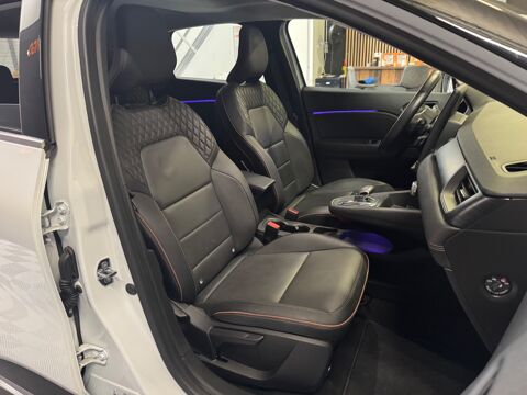 Captur 1.3 TCE 160 HYBRID ICONIC TOIT OUVRANT/ GRAND ECRAN/ CAMERA 2022 occasion 78125 Gazeran