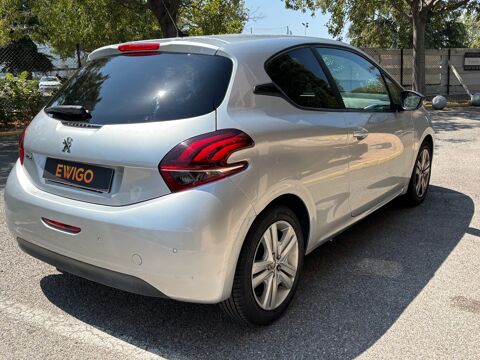 208 GENERATION-I 1.2 PURETECH 80 Ch STYLE* DISTRIBUTION NEUVE*CA 2018 occasion 13009 Marseille