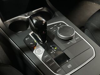 S&eacute;rie 1 1.5 D 116D 116 CH BVA / CARPLAY / RADARS AV & AR / PHARES LE 2021 occasion 29000 Quimper
