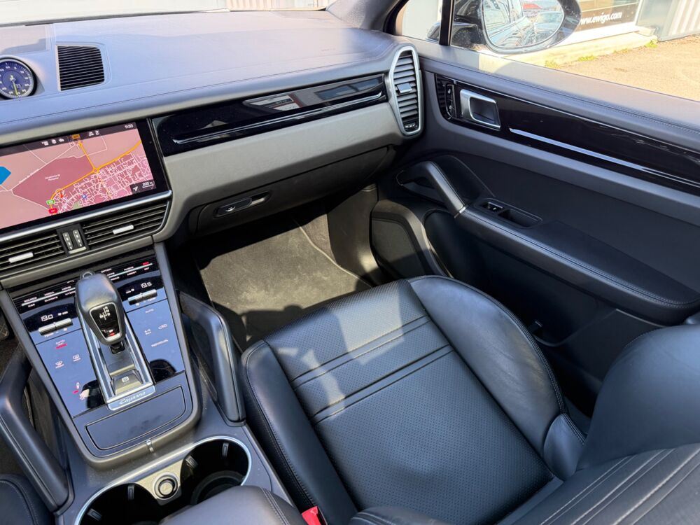 Cayenne 3.0 E-HYBRID 462ch 340 PHEV 14.1KWH PLATINUM EDITION BVA 2020 occasion 25300 Pontarlier