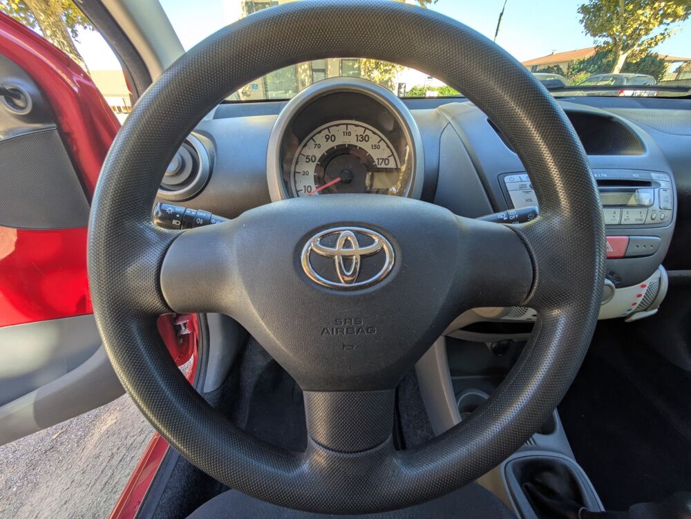 Aygo 1.0 VVTI 70ch 2009 occasion 69420 Ampuis
