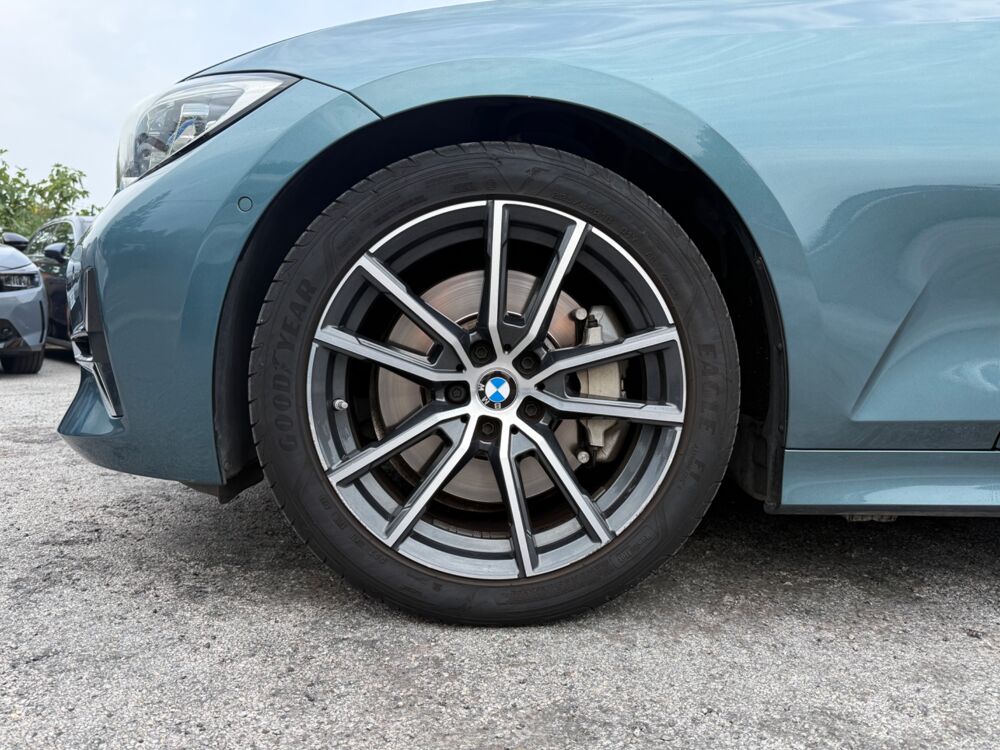 S&eacute;rie 3 TOURING 3.0 330D 265CH M-SPORT XDRIVE bva 2020 occasion 25000 Besan&ccedil;on