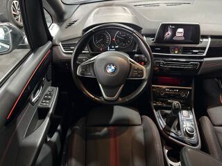 Serie 2 ACTIVE-TOURER 1.5 216 D 116 CH SPORT / RADARS ARR / REGULATE 2017 occasion 29000 Quimper