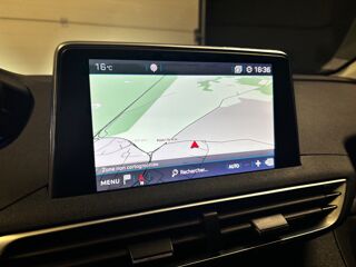 3008 PEUGEOT 2.0 BLUEHDI 150ch GT LINE START-STOP/TOIT OUVRA 2017 occasion 78125 Gazeran